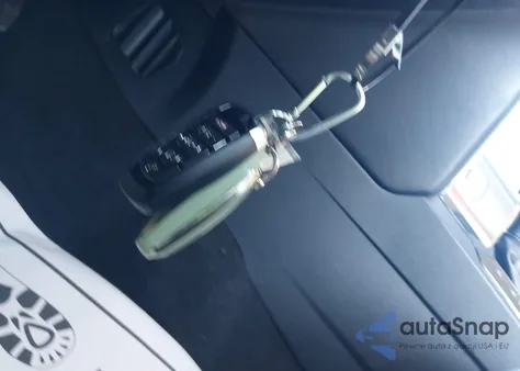 2018 Ford Explorer Platinum z USA, uszkodzony, nr VIN 1FM5K8HT2JGC04056